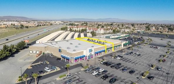 PALMDALE PROMENADE: 442 W. Rancho Vista Blvd, Palmdale, CA, 93551
